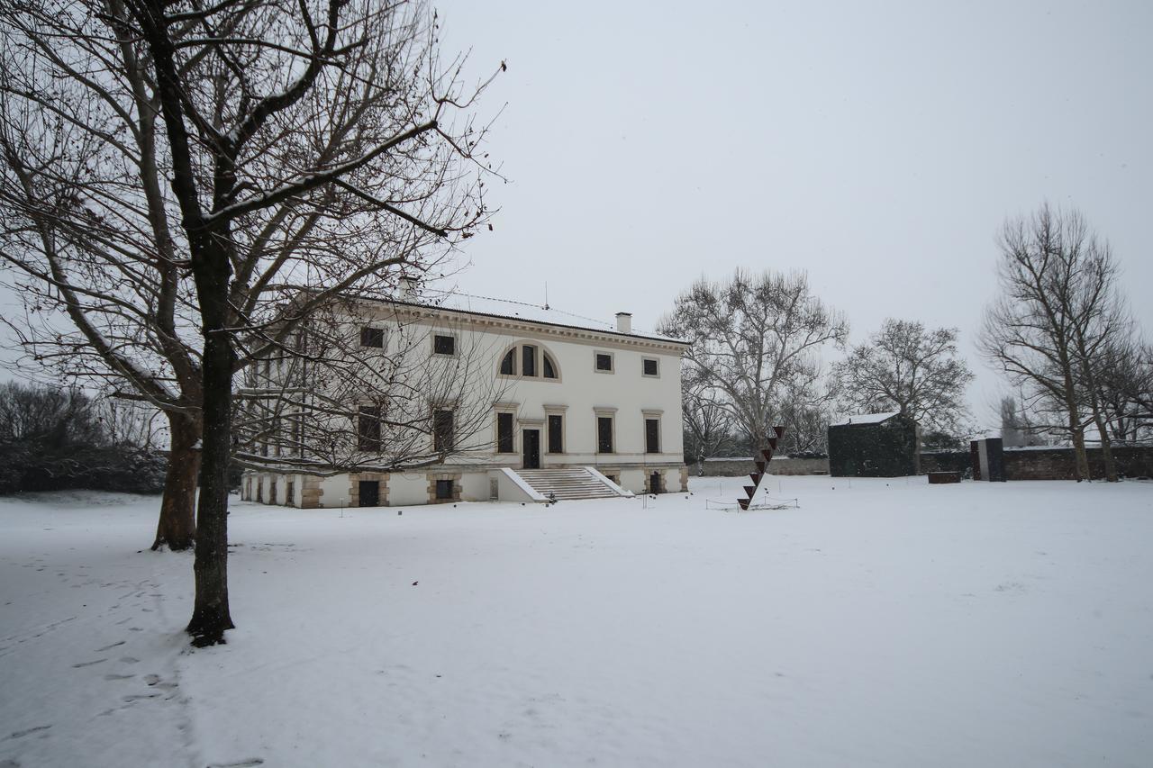 La Barchessa Di Villa Pisani Lonigo Bagian luar foto